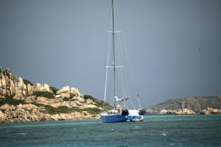  Con patrón y azafamarra a bordo 